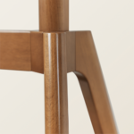 TV Standaard Hout Scandinavisch TV Standaard Hout Scandinavisch | Houten TV standaard vierpoot